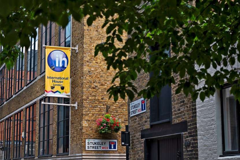 โรงเรียนภาษา IH London_GoUni Thailand