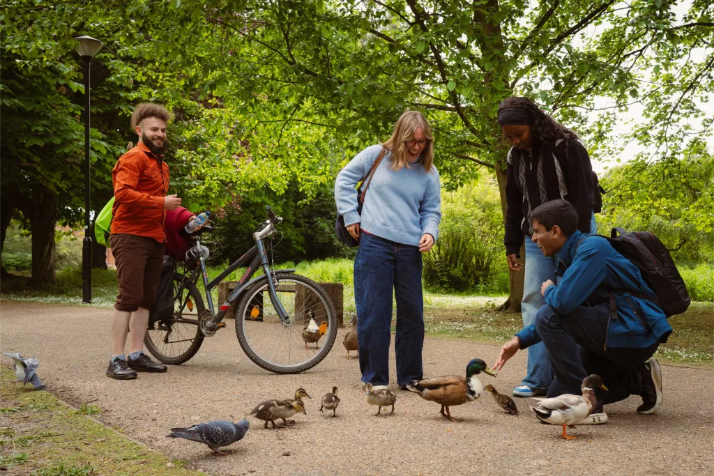 ที่ University of York น้องๆ จะได้ใกล้ชิดกับธรรมชาติมาก